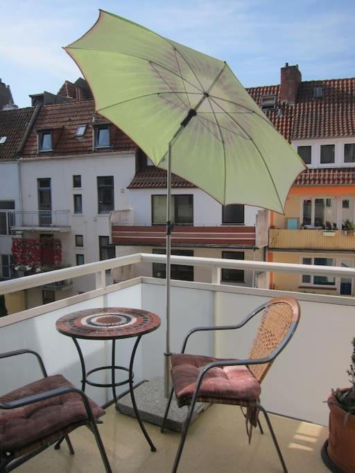Modernes 1 Zimmer Luxusappartement Kleiner Roland Mit Parkplatz Und Balkon In Bremen Naehe Zentrum المظهر الخارجي الصورة