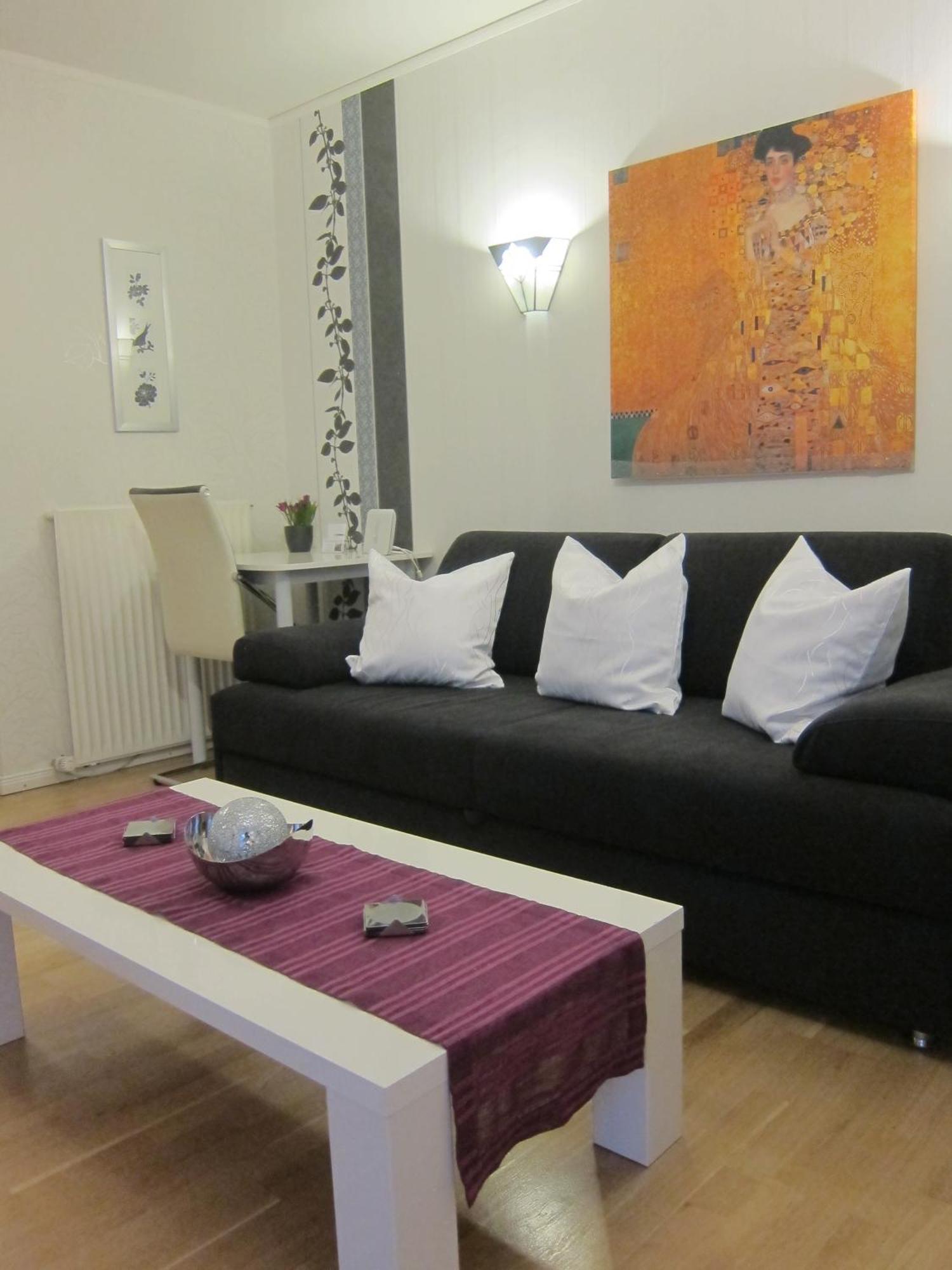 Modernes 1 Zimmer Luxusappartement Kleiner Roland Mit Parkplatz Und Balkon In Bremen Naehe Zentrum المظهر الخارجي الصورة