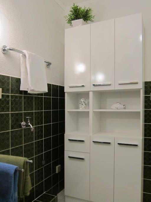 Modernes 1 Zimmer Luxusappartement Kleiner Roland Mit Parkplatz Und Balkon In Bremen Naehe Zentrum المظهر الخارجي الصورة