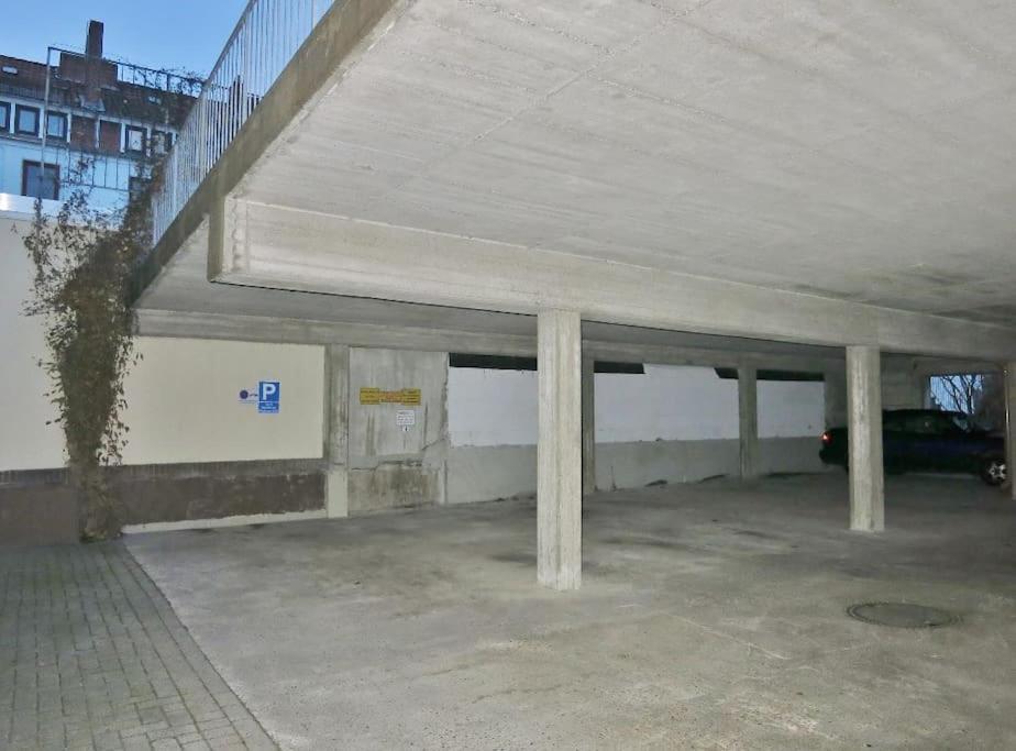 Modernes 1 Zimmer Luxusappartement Kleiner Roland Mit Parkplatz Und Balkon In Bremen Naehe Zentrum المظهر الخارجي الصورة